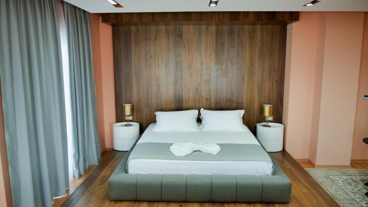 Elite Hotel Pogradec Phòng bức ảnh