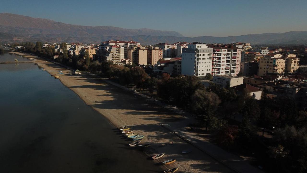 Elite Hotel Pogradec Ngoại thất bức ảnh