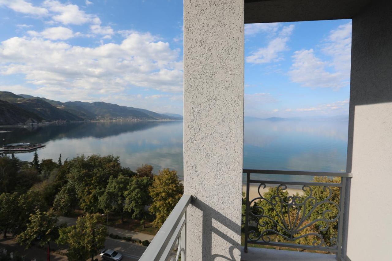Elite Hotel Pogradec Ngoại thất bức ảnh