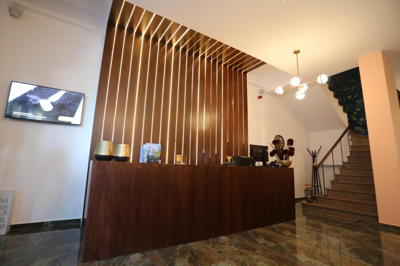 Elite Hotel Pogradec Ngoại thất bức ảnh