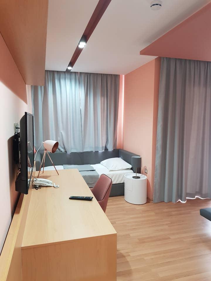 Elite Hotel Pogradec Ngoại thất bức ảnh