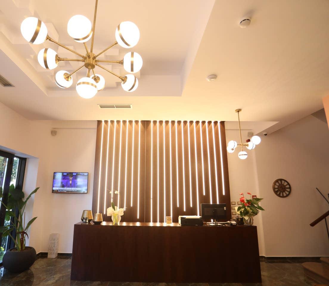 Elite Hotel Pogradec Ngoại thất bức ảnh
